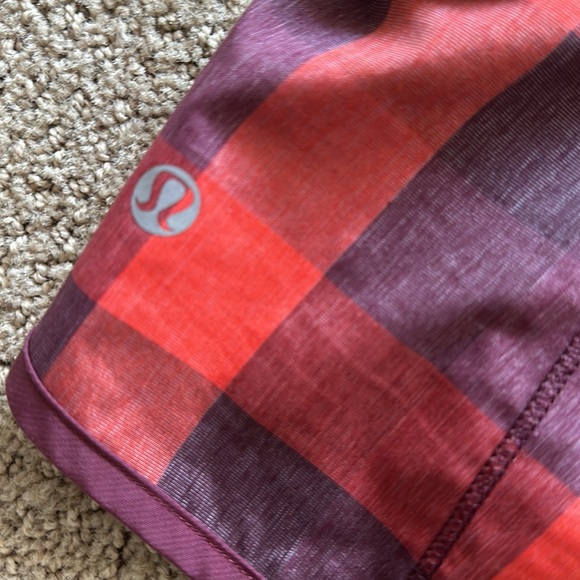 Lululemon Run Speed Short • size 4 - Picture 4 of 9